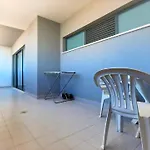 Rocha Tower 11c-11e דירה *