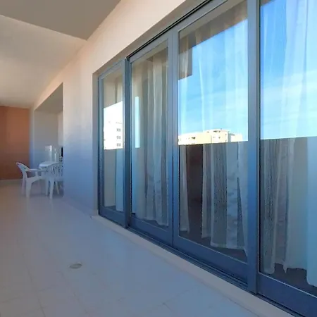 Rocha Tower 11c-11e Appartement