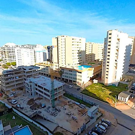 Apartment Rocha Tower 11c-11e