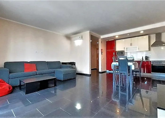 Rocha Tower 11c-11e Lägenhet *